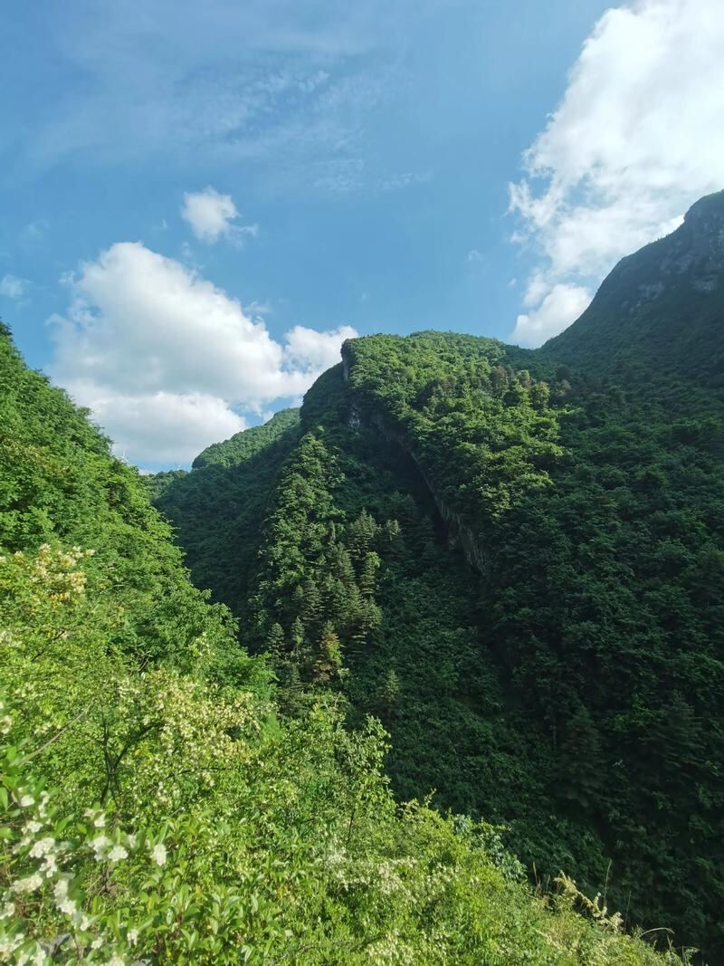 丰都夹壁山第1张风景照片
