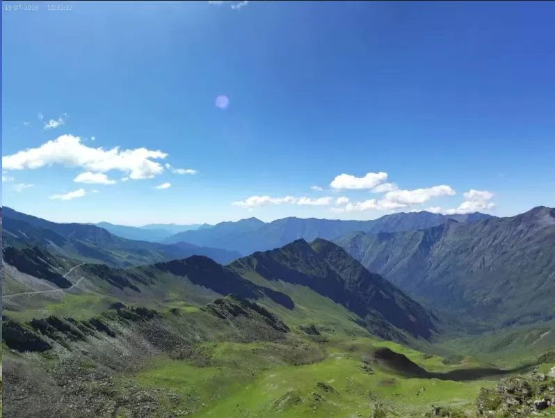 松潘忘忧谷马槽海第3张风景照片